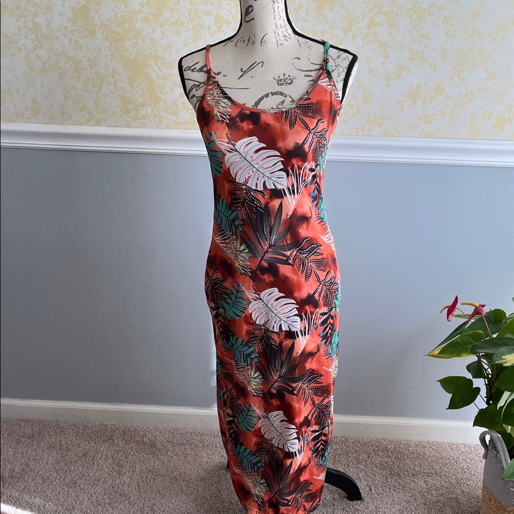 Tropical Leaf Print Maxi Dress